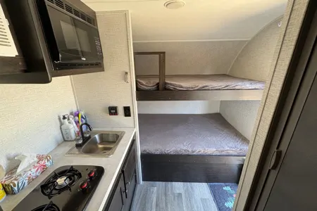 Bushwacker plus Braxton creek Travel Trailer