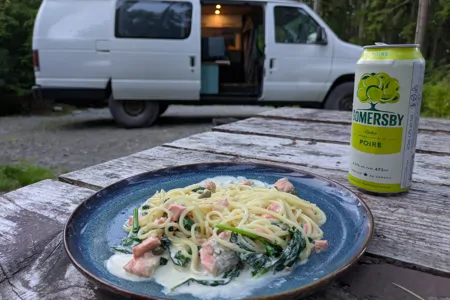 Extra Long Bed 6ft6" Heated Solar Powered Cosy Cabin on Wheels!