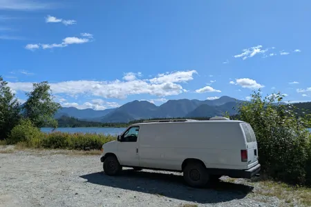 Extra Long Bed 6ft6" Heated Solar Powered Cosy Cabin on Wheels!