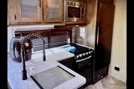 Juan's Forest River 31KQBTS Travel Trailer