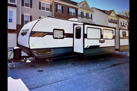 Juan's Forest River 31KQBTS Travel Trailer