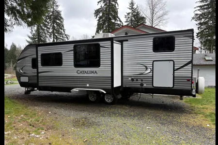 Coachmen Catalina Travel Trailer