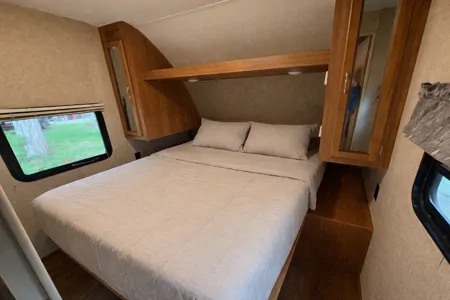 Coachmen Catalina Travel Trailer