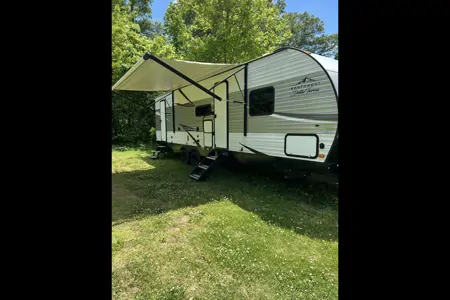Chaz's Forest River Della Terra 271BH Travel Trailer