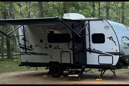 2025 Black Label Wolf Pup Luxury & Stocked