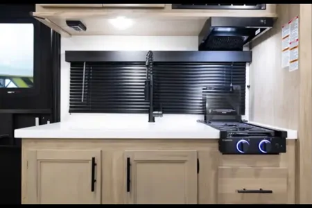 2025 Black Label Wolf Pup Luxury & Stocked