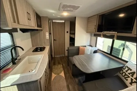 Lightweight Passport 170BH TT - SUV Towable - Sleeps 6