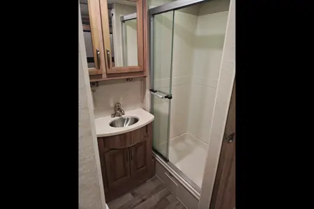 Jonathan's Grayco Precept 34Gg Class A