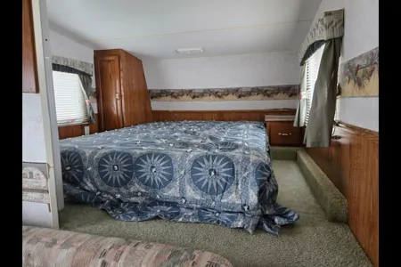 Jack's Fleetwood Mallard Fifth Wheel