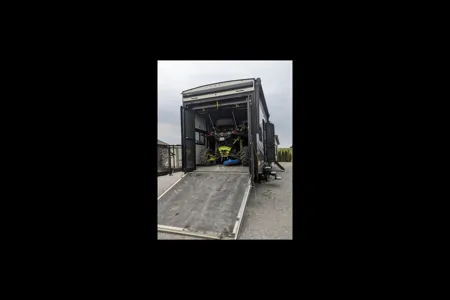 Tom's Alliance RV Valor 41v15 Toy Hauler