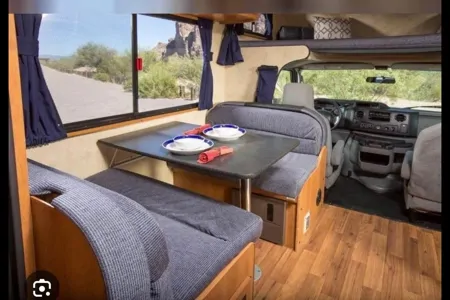 Tim's Motor Home Majestic 23 with wifi Class C