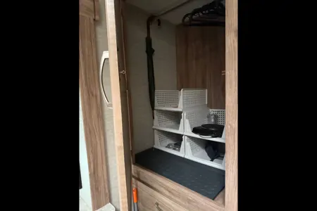 Roxanne's Jayco RedHawks 22c Class C