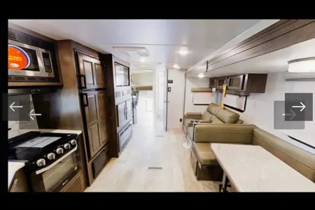 Emmanuel's Flagstaff 27BHWS Travel Trailer