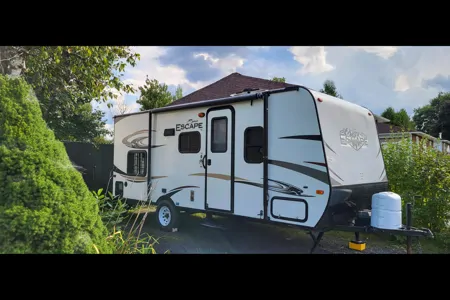 Karine Kz Escape Travel Trailer