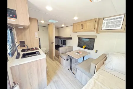 Jr's Keystone Coleman Travel Trailer