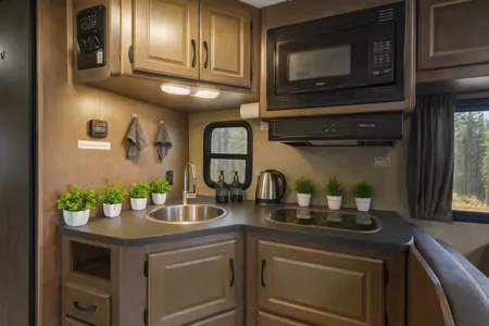 (#6) 30’ Adventure RV– Sleeps 8|Generator|Festival Freindly