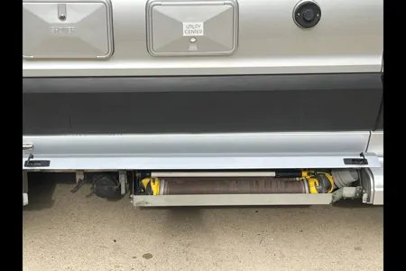 2023 Pleasure-Way Ontour 2.0 with Queen Bed