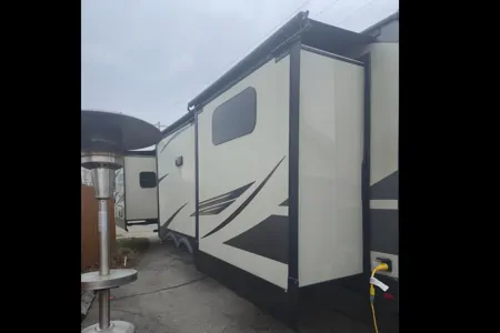 Forest River 8336bh Travel Trailer