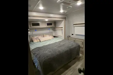 Forest River 8336bh Travel Trailer