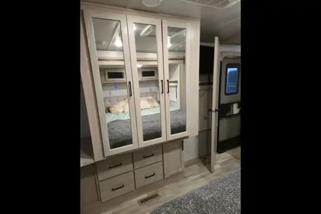 Forest River 8336bh Travel Trailer