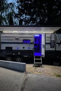 Forest River Grey Wolf 23DBH