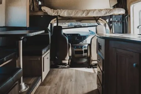 2017 Forest River RV Sunseeker 2500TS w/ Flex Mile