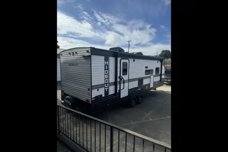 Porter's Keystone Hideout Travel Trailer