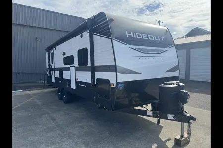 Porter's Keystone Hideout Travel Trailer