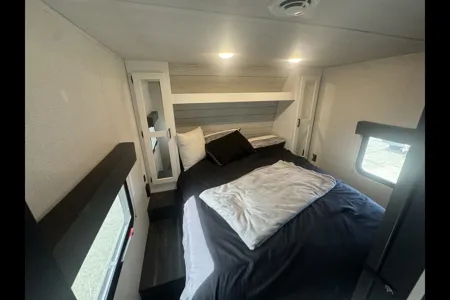 Porter's Keystone Hideout Travel Trailer