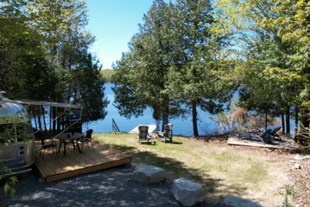 Couples Retreat Opinicon Lake