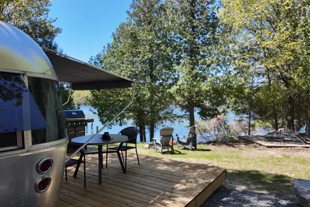 Couples Retreat Opinicon Lake