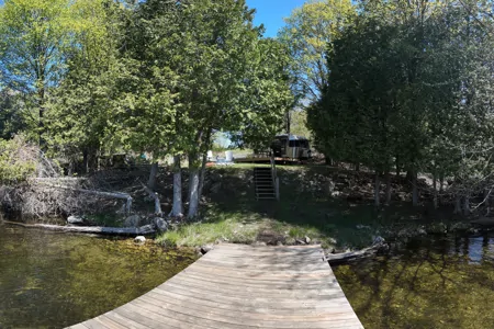 Couples Retreat Opinicon Lake