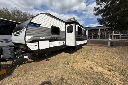 Rodney's Heartland Pioneer Travel Trailer