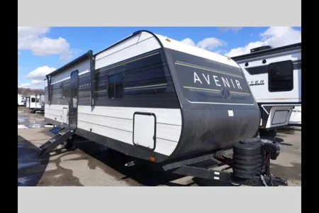 Derick's Cruiser RV avenir Travel Trailer