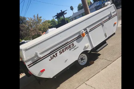 Bear'ly a Trailer