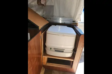 Bear'ly a Trailer