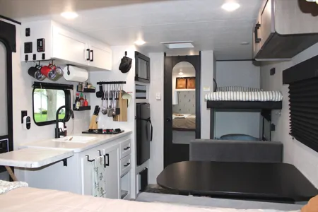 21ft Jayco · Brand New · Easy tow or Delivery · Fully Stocked · New Bed