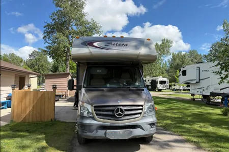Ernie's Forest River Solera 24R Class C