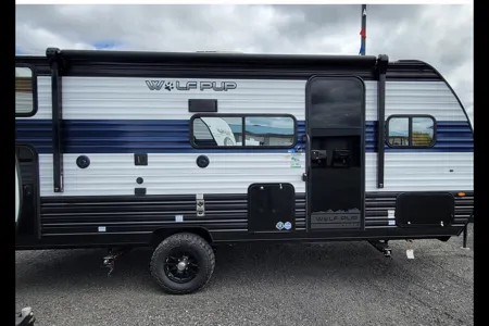 Little Lite Trailer 2026 Forest River Cherokee Pup Travel Trailer