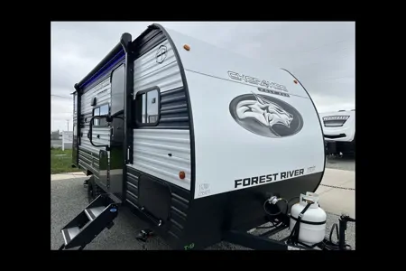 Little Lite Trailer 2026 Forest River Cherokee Pup Travel Trailer