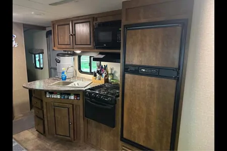 The Beckwith's Crossroads Z1 Travel Trailer