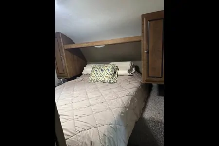 The Beckwith's Crossroads Z1 Travel Trailer