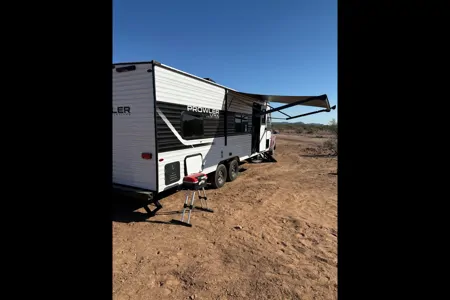 Ricardo's Jayco PROWLER LYNK 2500BH Travel Trailer