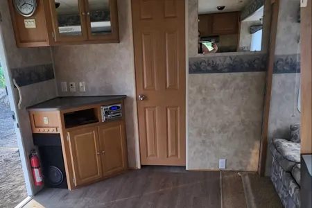 Heather's Lynx Ultra lite LE Travel Trailer