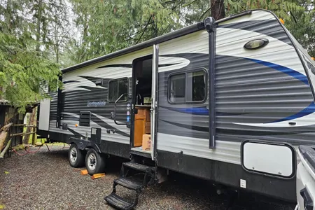 Ron and Amanda's Keystone Springdale Travel Trailer