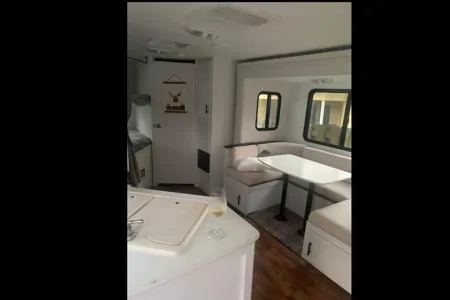 JW's Keystone passport CCH Travel Trail