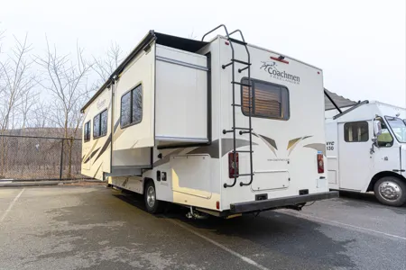 Dream Lux RV – 2020 Freelander Class C | Sleeps 8