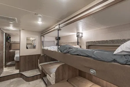 Dream Lux RV – 2020 Freelander Class C | Sleeps 8