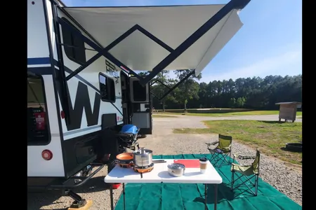 TAKE A HIKE! Winnebago Hike 100FB Travel Trailer