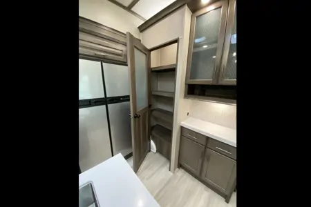 Scott's Solitude S-Class 3740BH Fifth Wheel